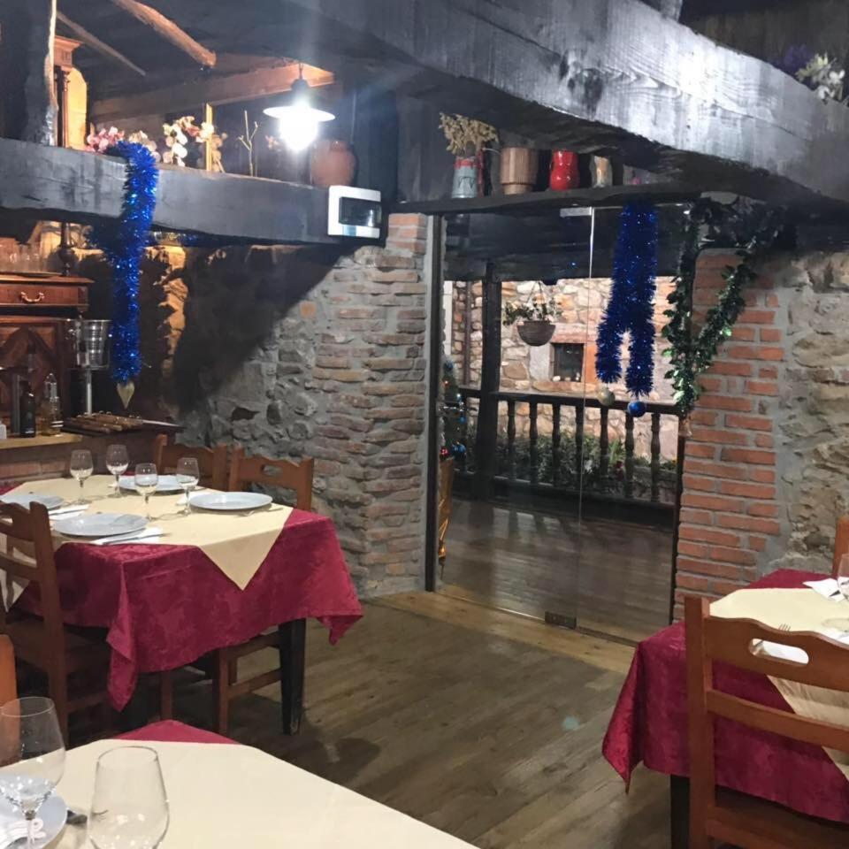 Posada El Pareon Sirviella Esterno foto