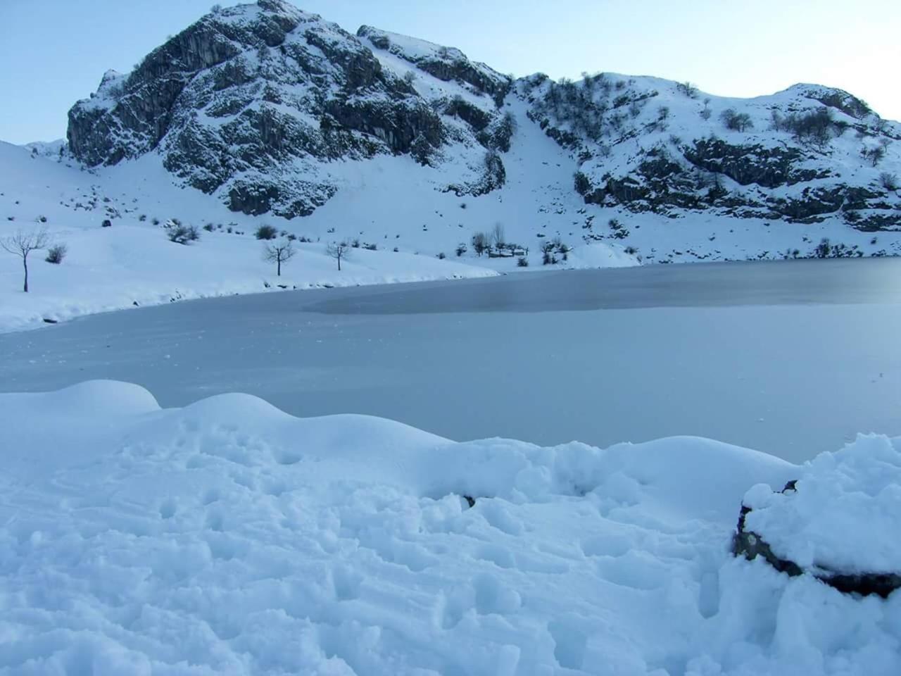 Posada El Pareon Sirviella Esterno foto